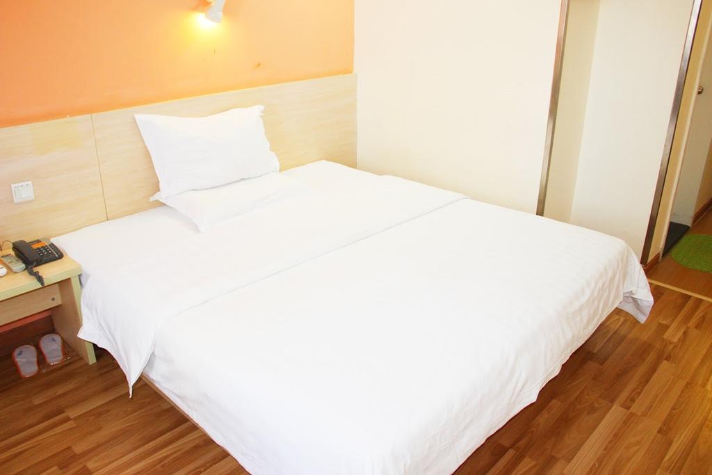 7Days Inn Shenzhen Da Fen You Hua Cun Εξωτερικό φωτογραφία